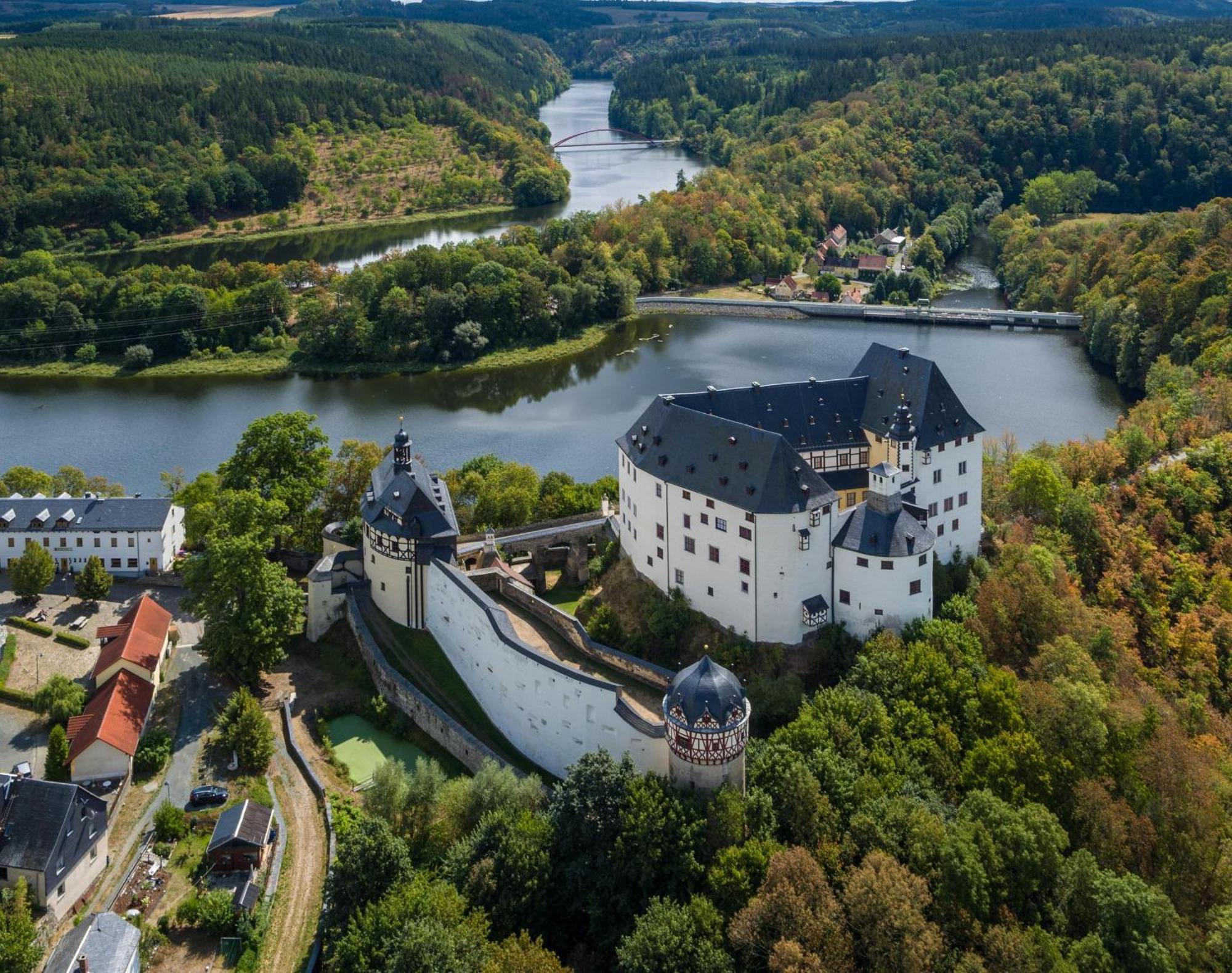 Landhauswohnung Am Thueringer Meer - Fuehlen Wie Zuhause Remptendorf 외부 사진
